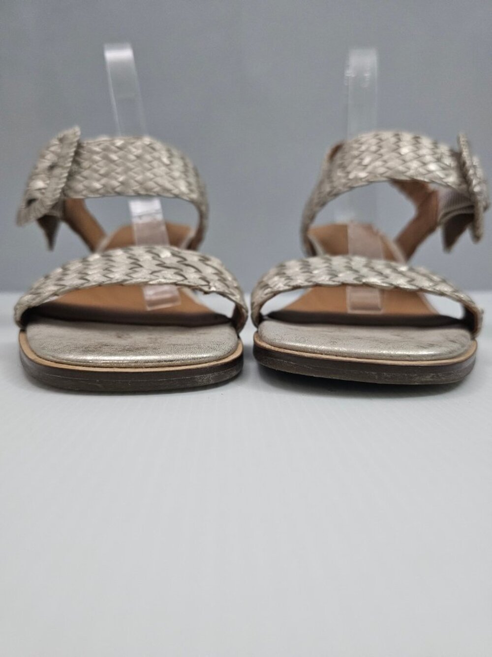 Gentle Souls Madelyn Woven Sandal Ice Metallic Leather Block Heel Womens 11 NEW - Picture 6 of 15